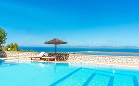Niver Luxury Suites
